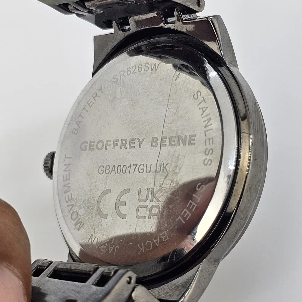Geoffrey Beene used working